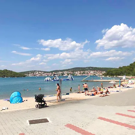 Aldeamento Turístico Adriastay 360 *