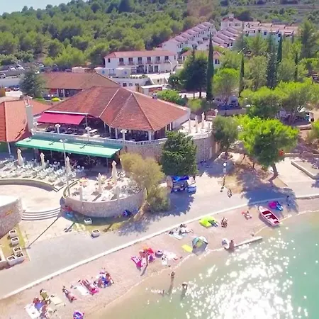 Adriastay 360 Aldeamento Turístico Klenovica