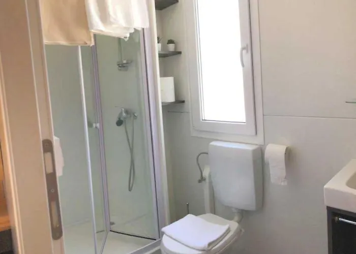Adriastay 360 *